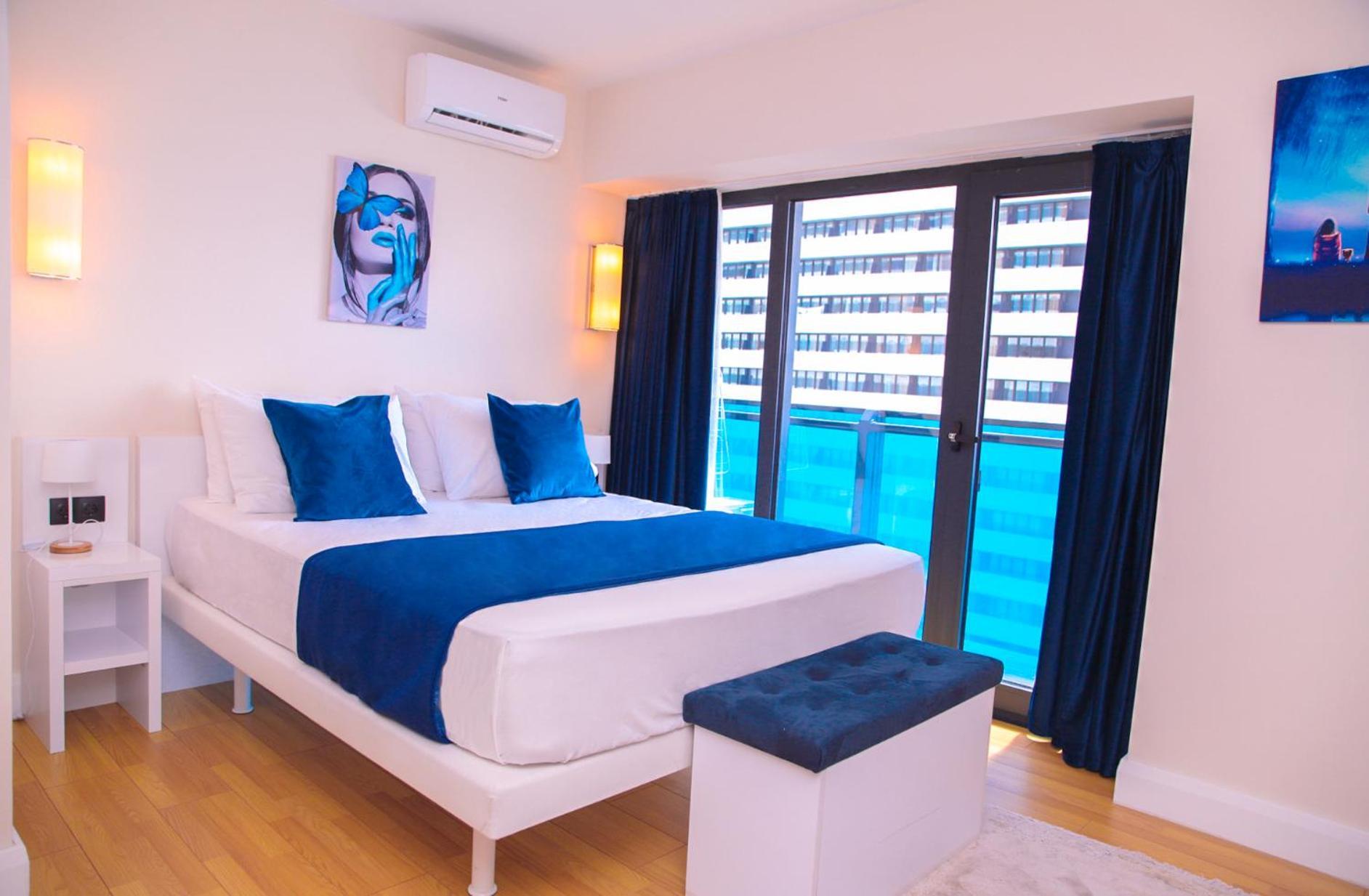 Orbi City Hotel With Sea View Batumi Exterior photo